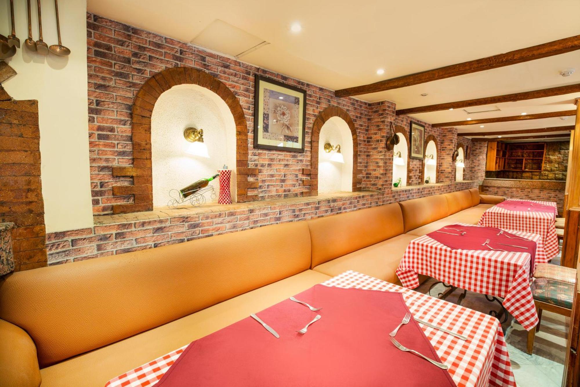 Pyramisa Hotel Luxor Ngoại thất bức ảnh
