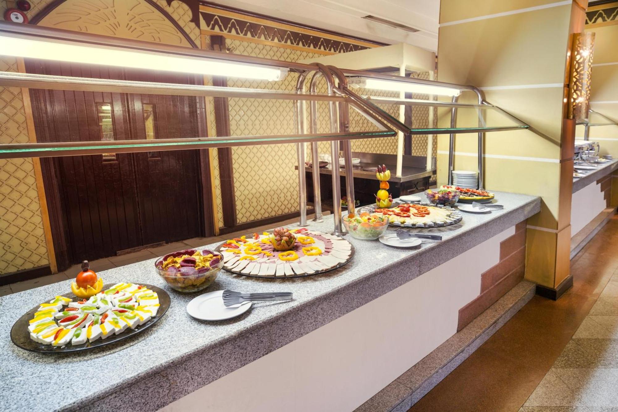 Pyramisa Hotel Luxor Ngoại thất bức ảnh