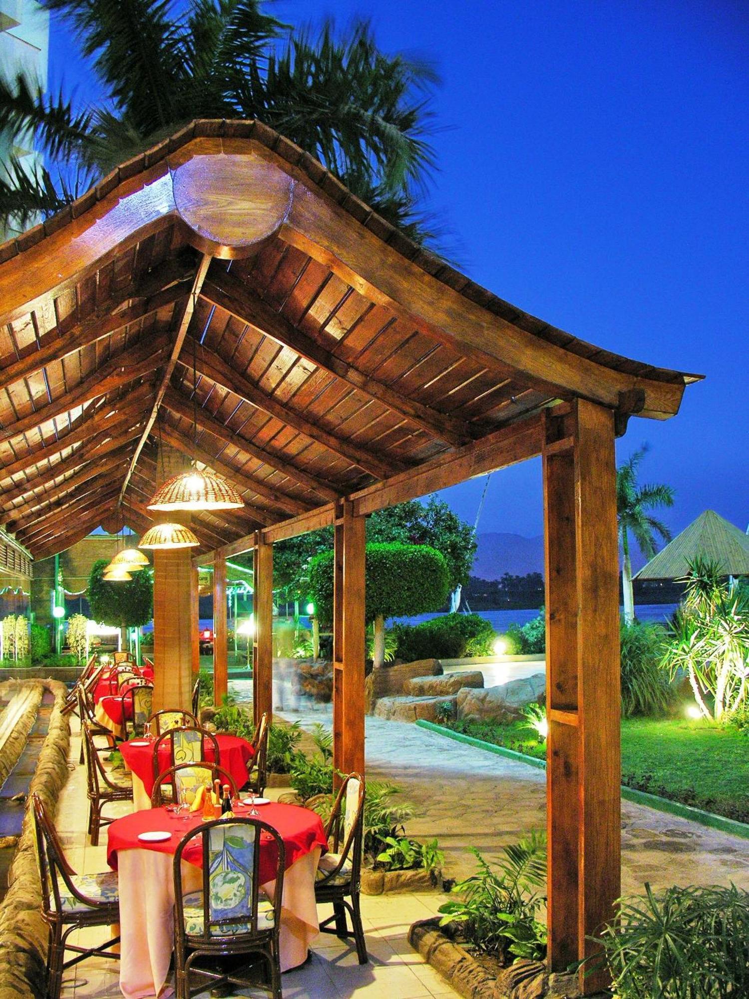 Pyramisa Hotel Luxor Ngoại thất bức ảnh